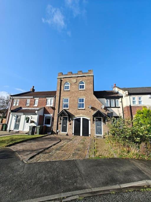 Villa The Castle Killingworth Exterior foto